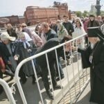 доступ к мощам святителя Николая Чудотворца